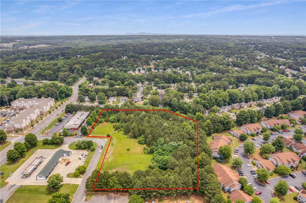 3325 Acworth Oaks Drive