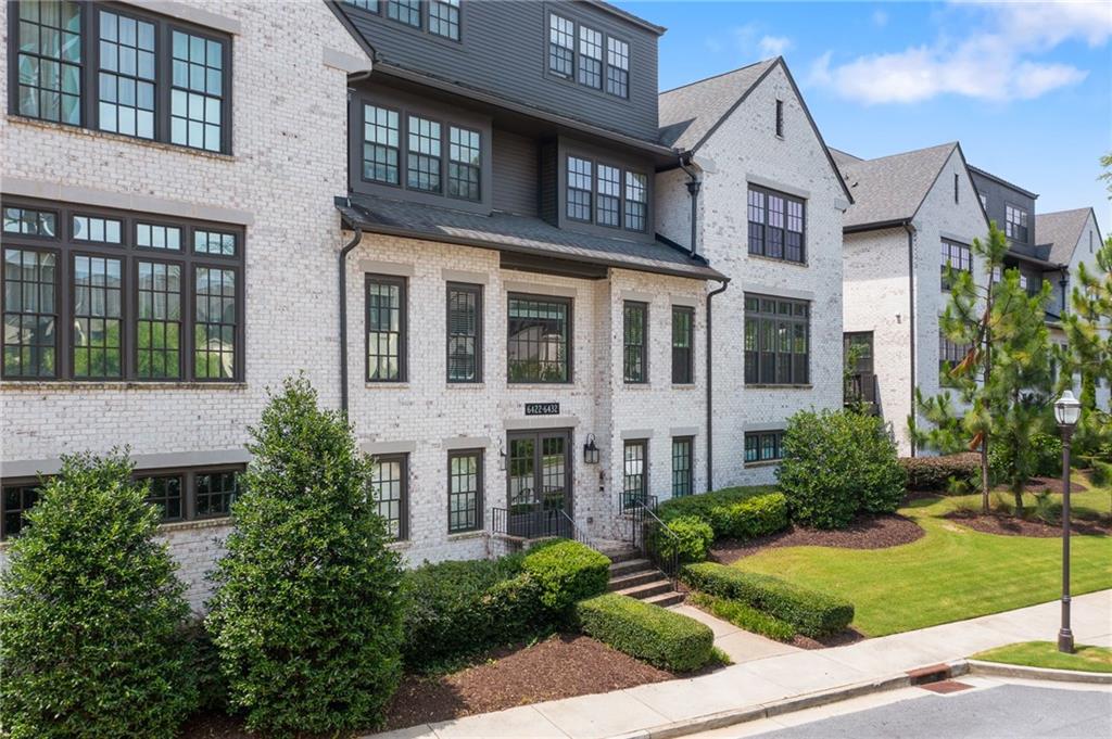 6432 Canopy Drive