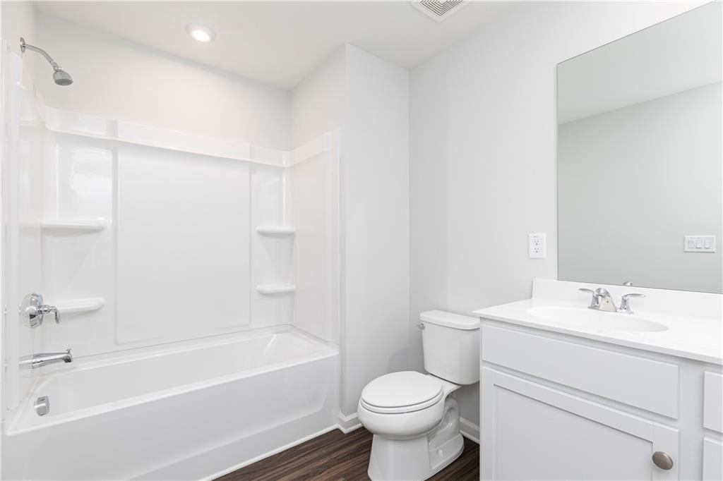 River Oaks - Residential