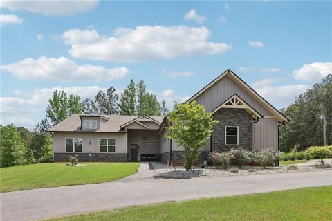 Homes For Sale - 411 Johnson Road<br/> Locust Grove, GA 30248