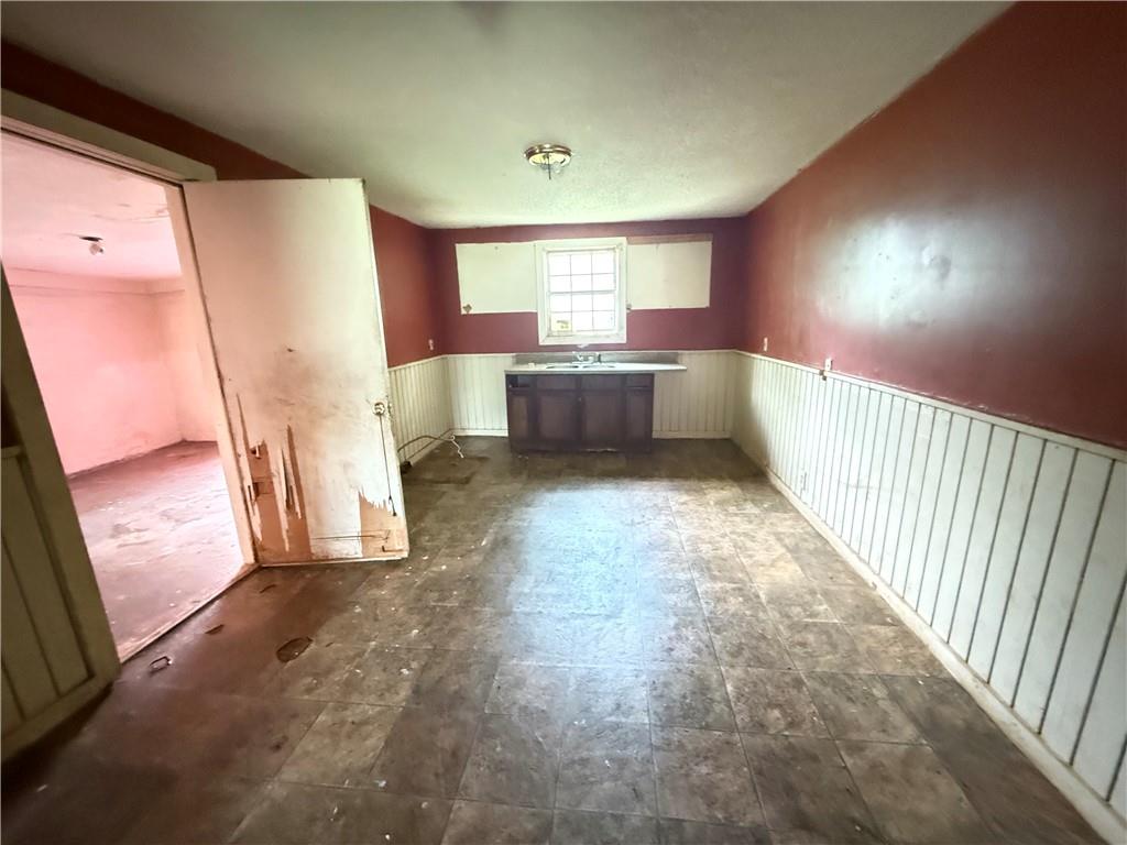 108 College Drive, Barnesville, Georgia image 4