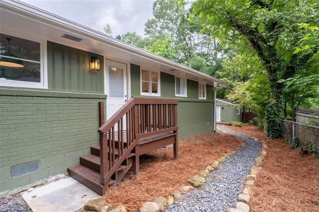 1142 Palafox Drive, Atlanta, Georgia image 18
