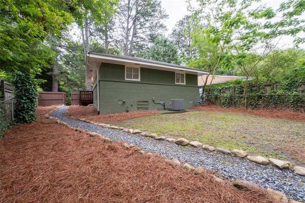 1142 Palafox Drive, Atlanta, Georgia image 31