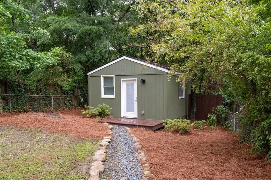 1142 Palafox Drive, Atlanta, Georgia image 11