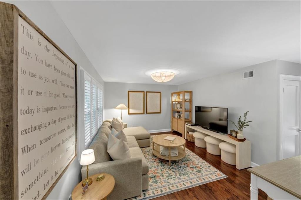 2 Arpege Way NW