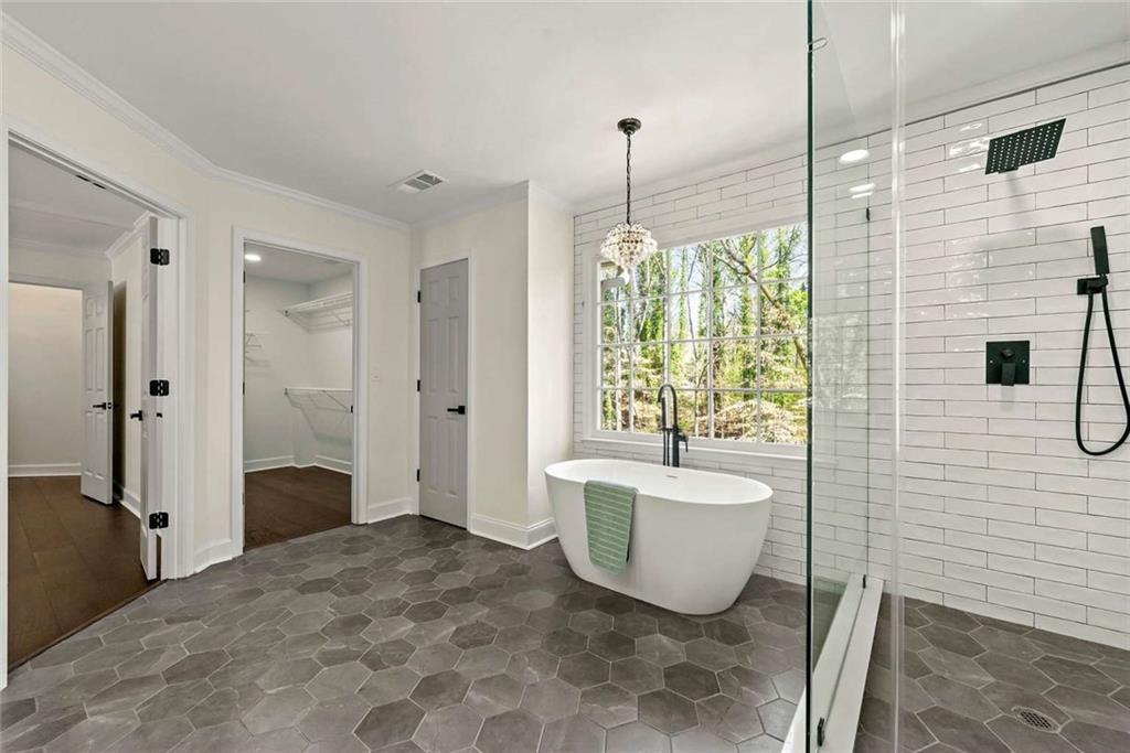 320 Woodlake Court, Alpharetta, Georgia image 17