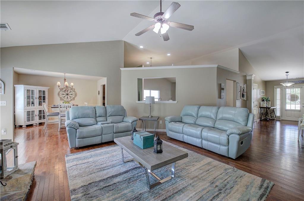 5541 Mulberry Preserve Drive, Flowery Branch, Georgia image 14