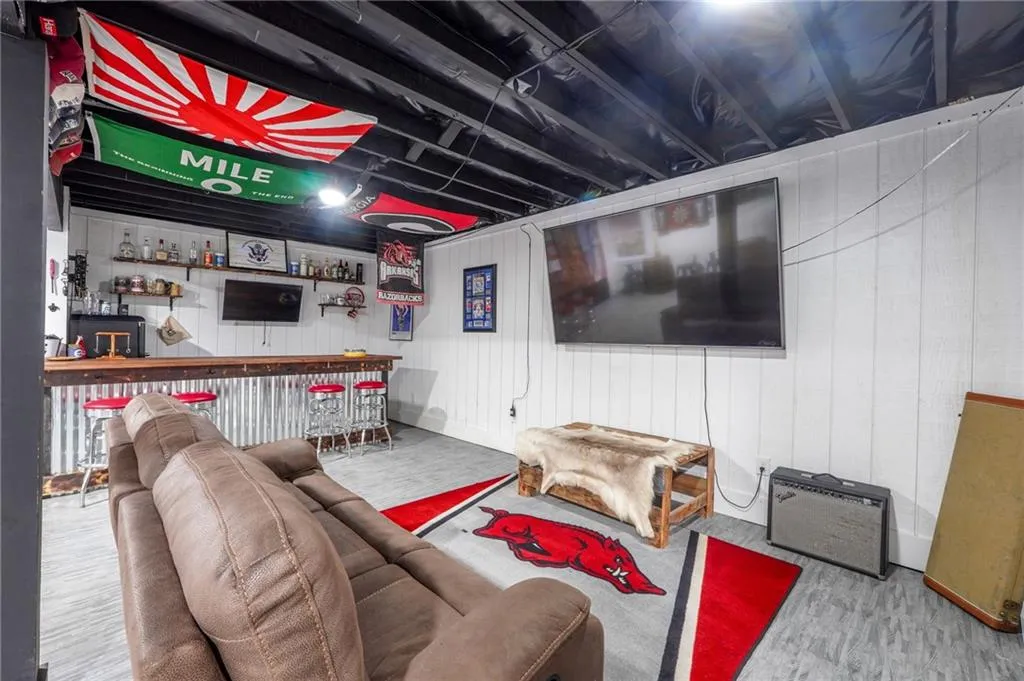 Canton, Georgia 30115, United States, 8 Bedrooms Bedrooms, ,6 BathroomsBathrooms,Residential,Active,69560