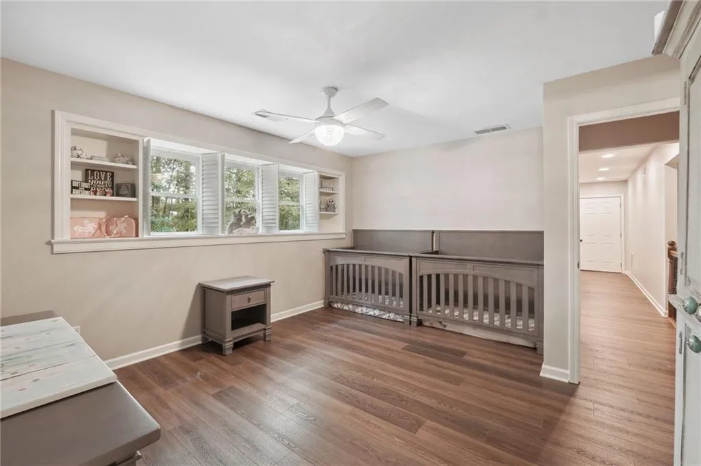 Canton, Georgia 30115, United States, 8 Bedrooms Bedrooms, ,6 BathroomsBathrooms,Residential,Active,69560