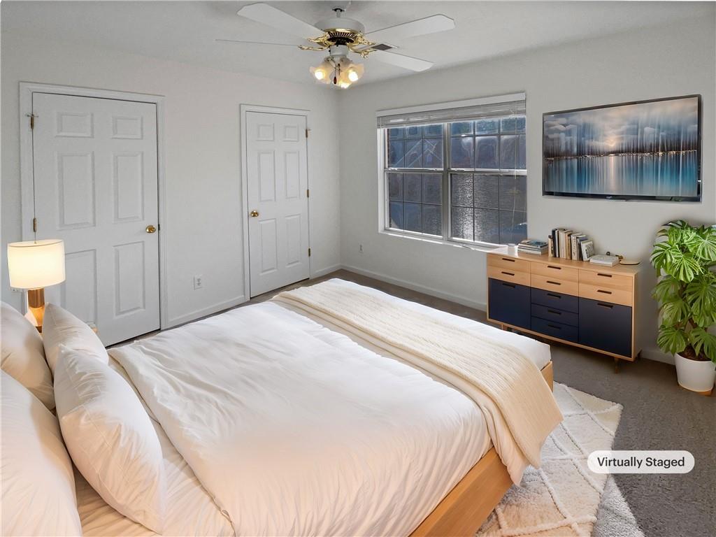 1043 Carriage Trace Circle