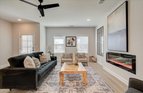 Townhouse For Sale - 1931 Kinnard Alley<br/> Kennesaw, GA 30144