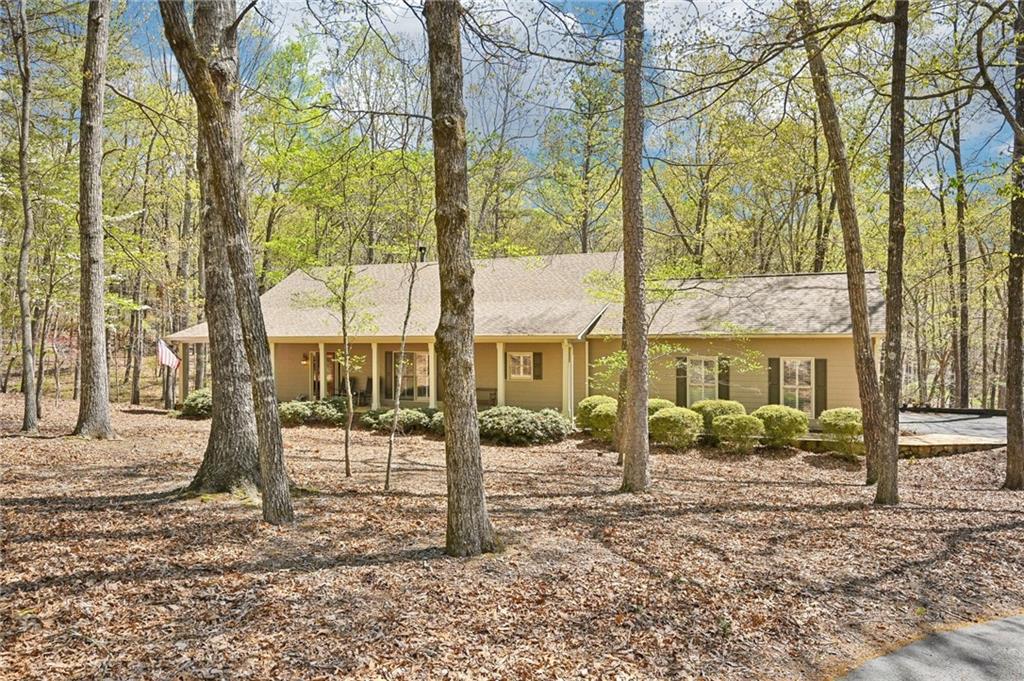 795 Hunters Trace