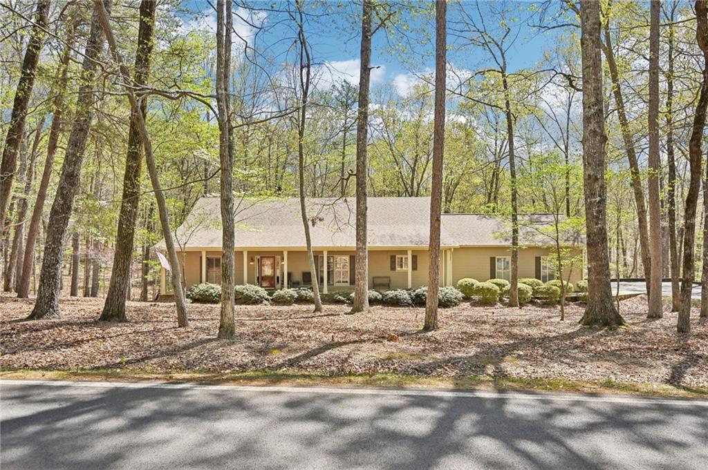 795 Hunters Trace