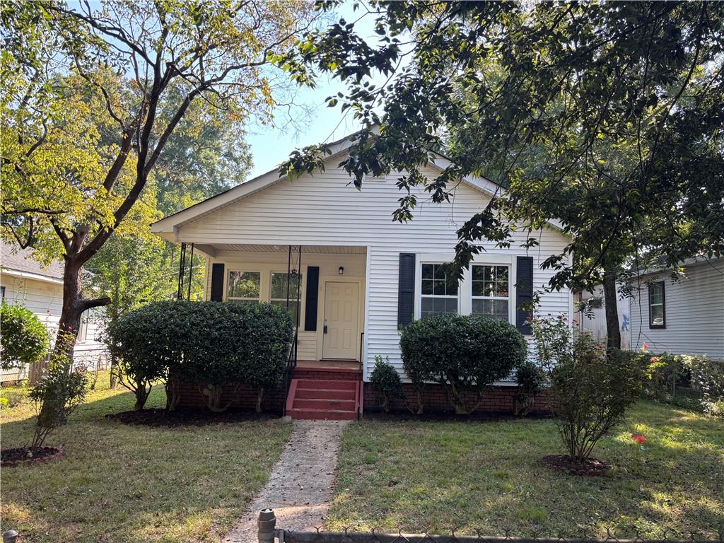 8 Akron Street