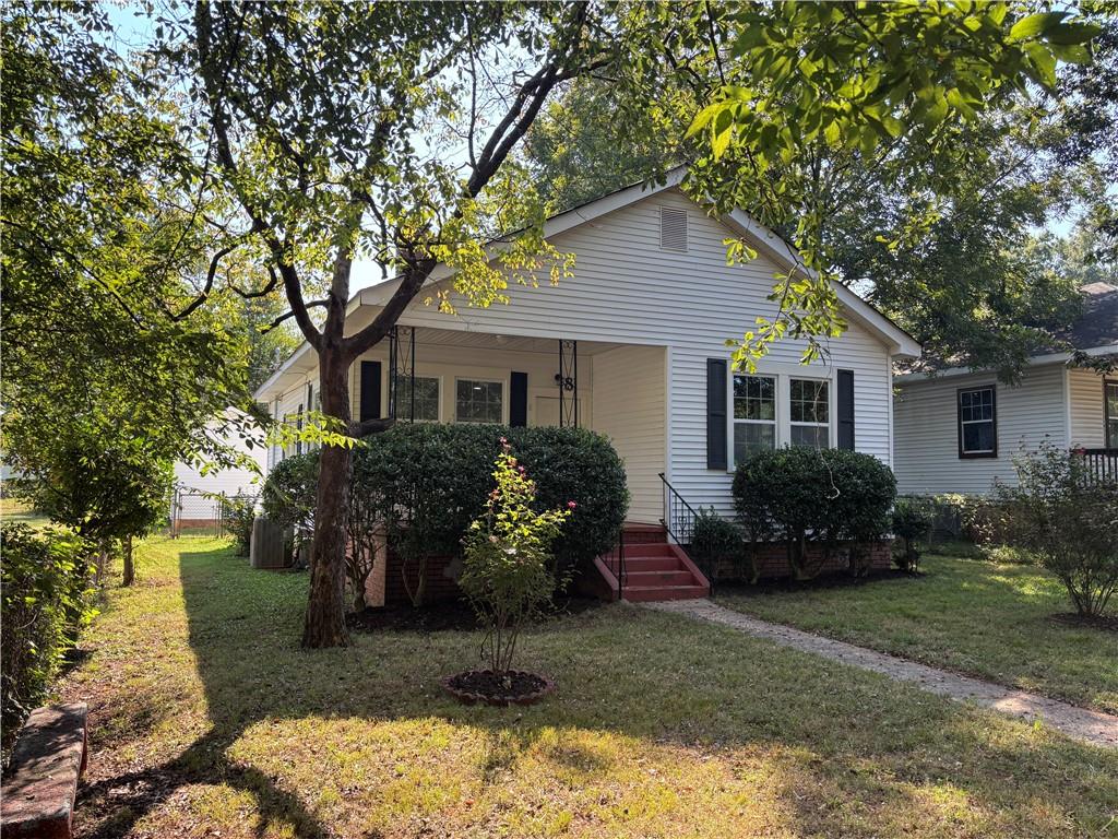 8 Akron Street