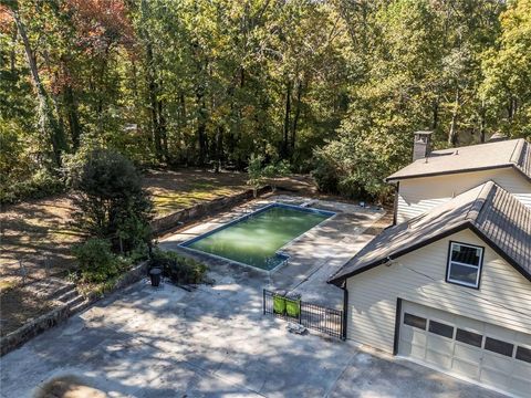 A home in Powder Springs