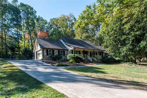 A home in Powder Springs