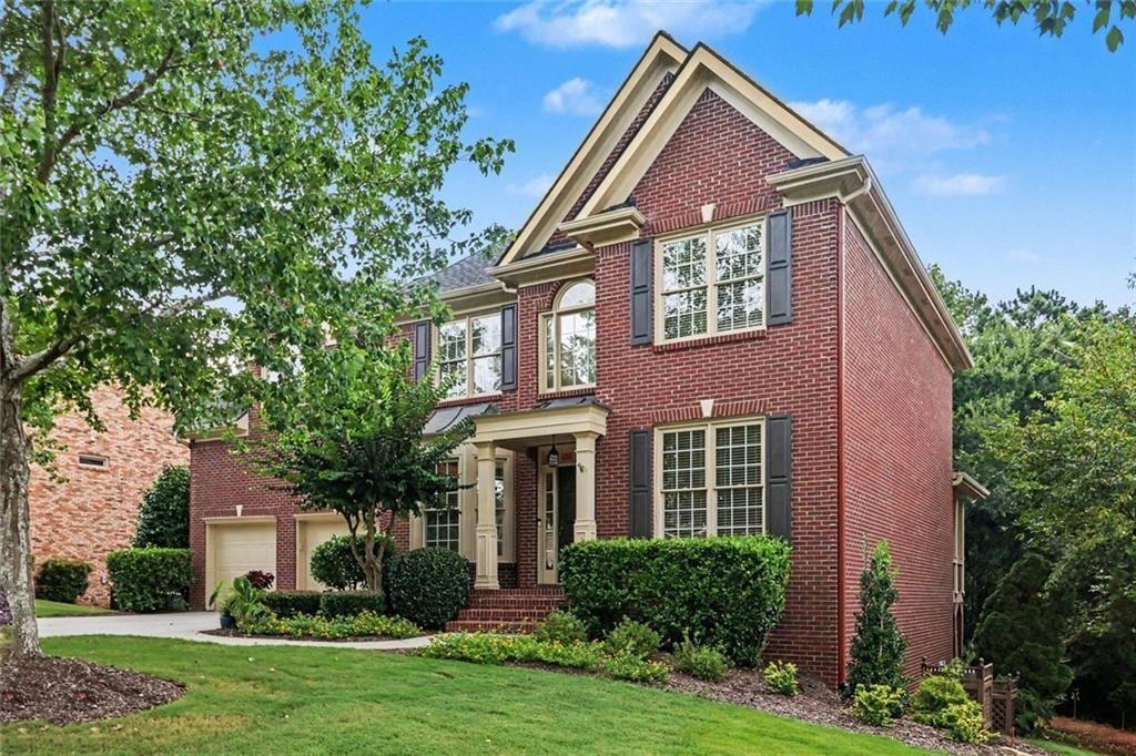 669 Grand Folia Court NE