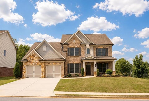 Homes For Sale - 4220 Oxcliffe Grove<br/> Suwanee, GA 30024