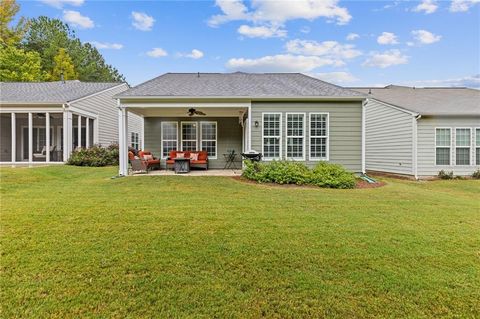 A home in Hoschton