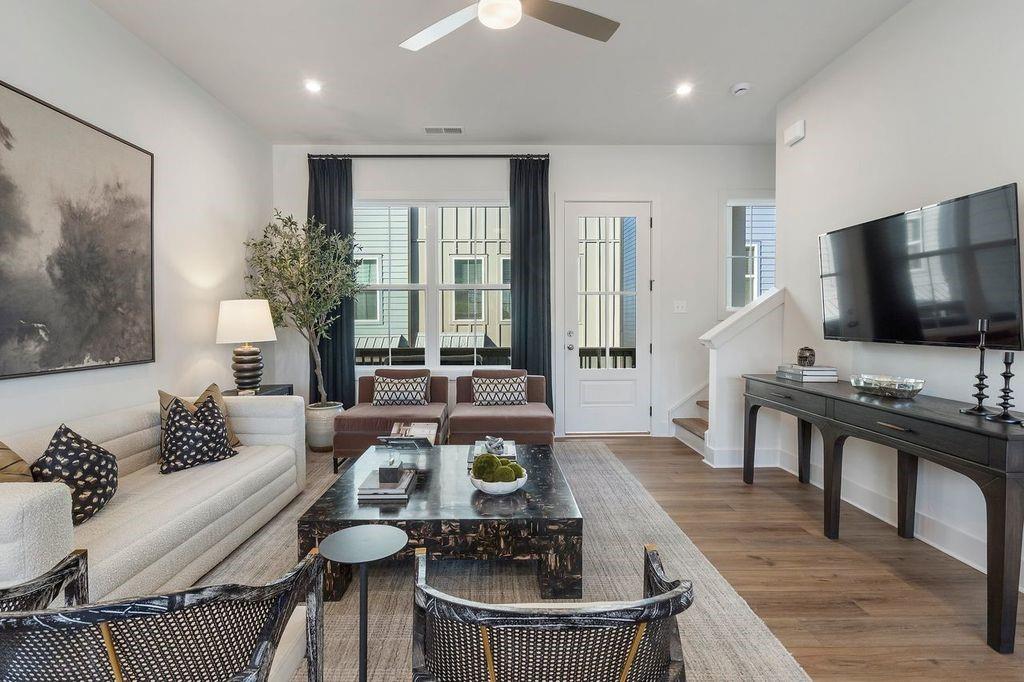 2684 Mackintosh Court 31