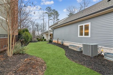 A home in Dawsonville