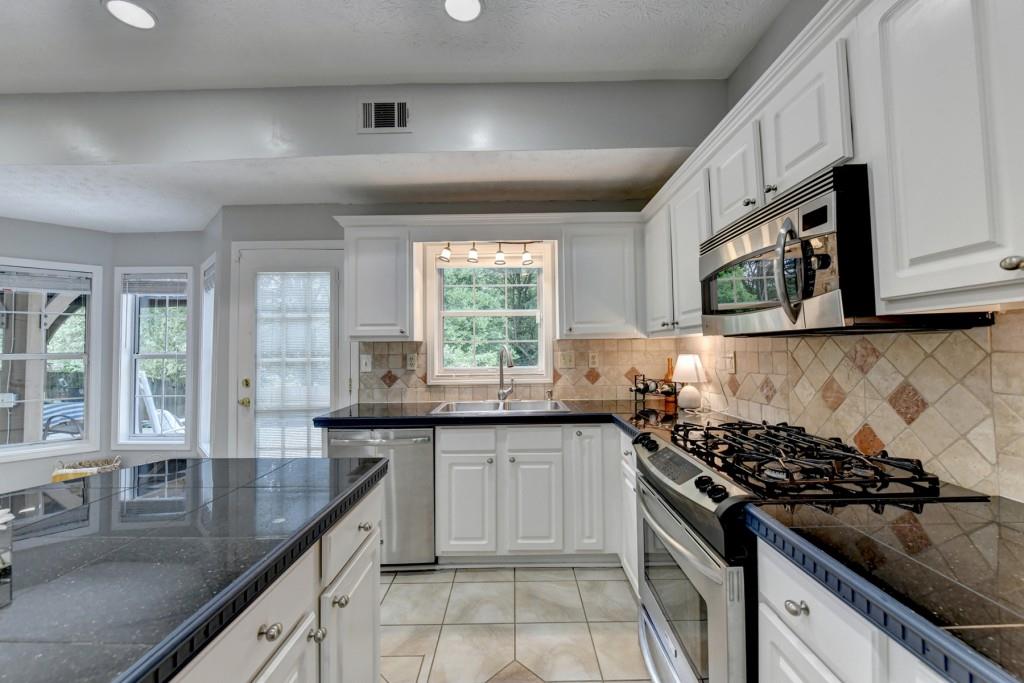 5080 Firelight Lane, Alpharetta, Georgia image 18
