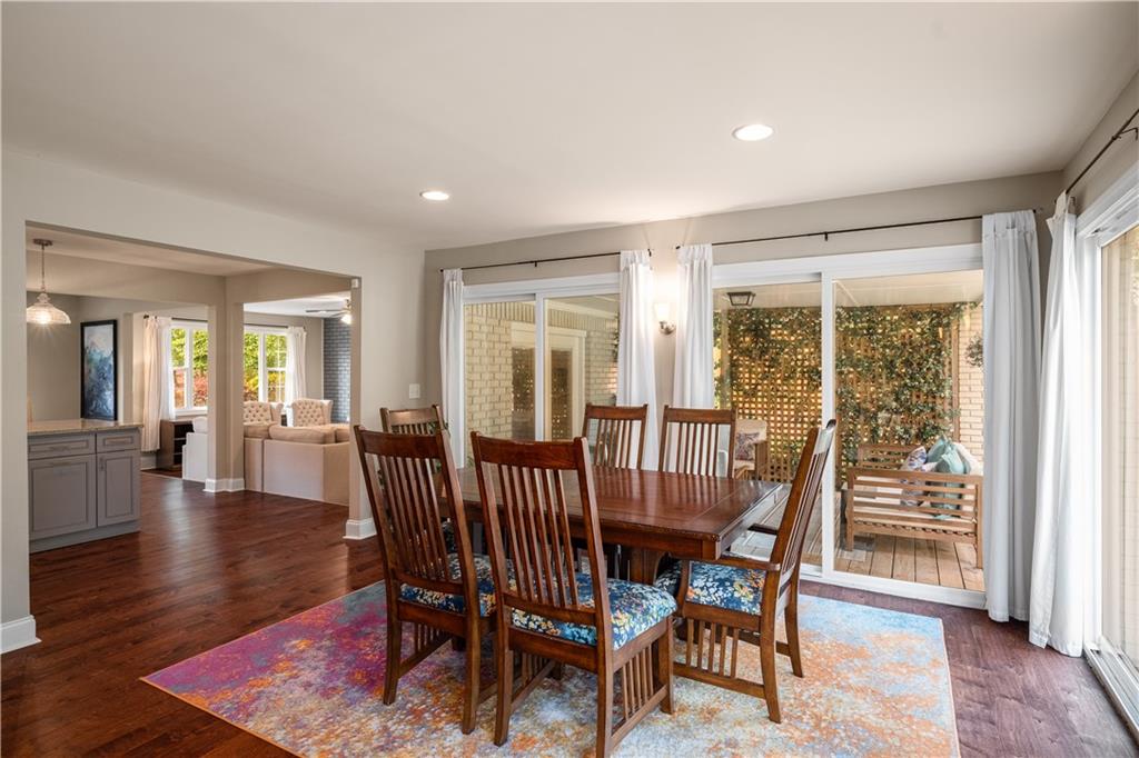 299 Stockwood Drive, Woodstock, Georgia image 10