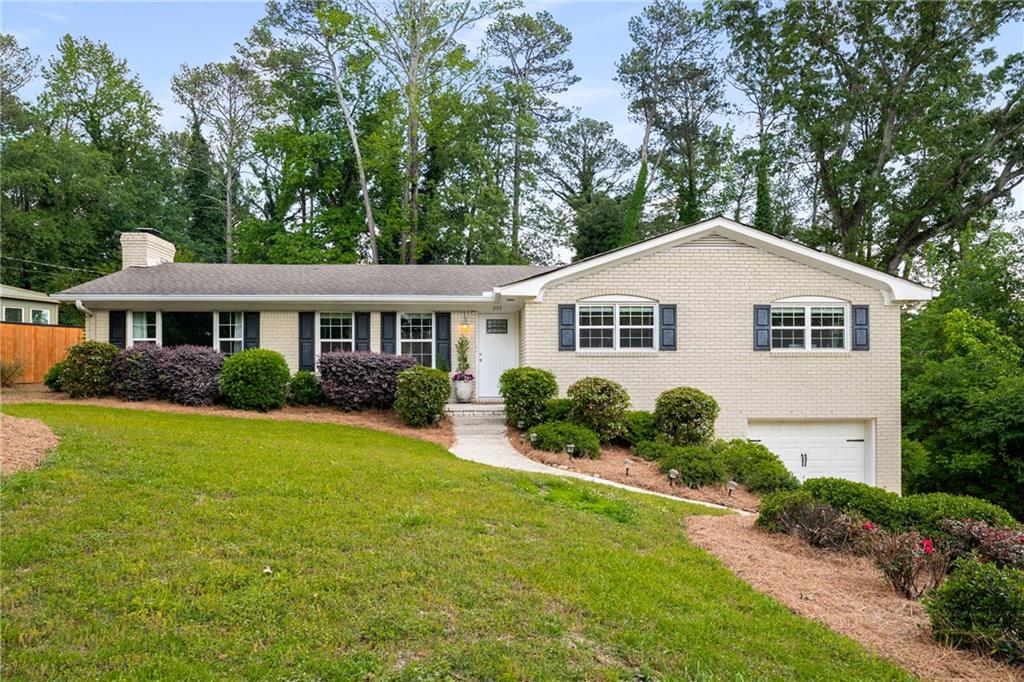 299 Stockwood Drive, Woodstock, Georgia image 1