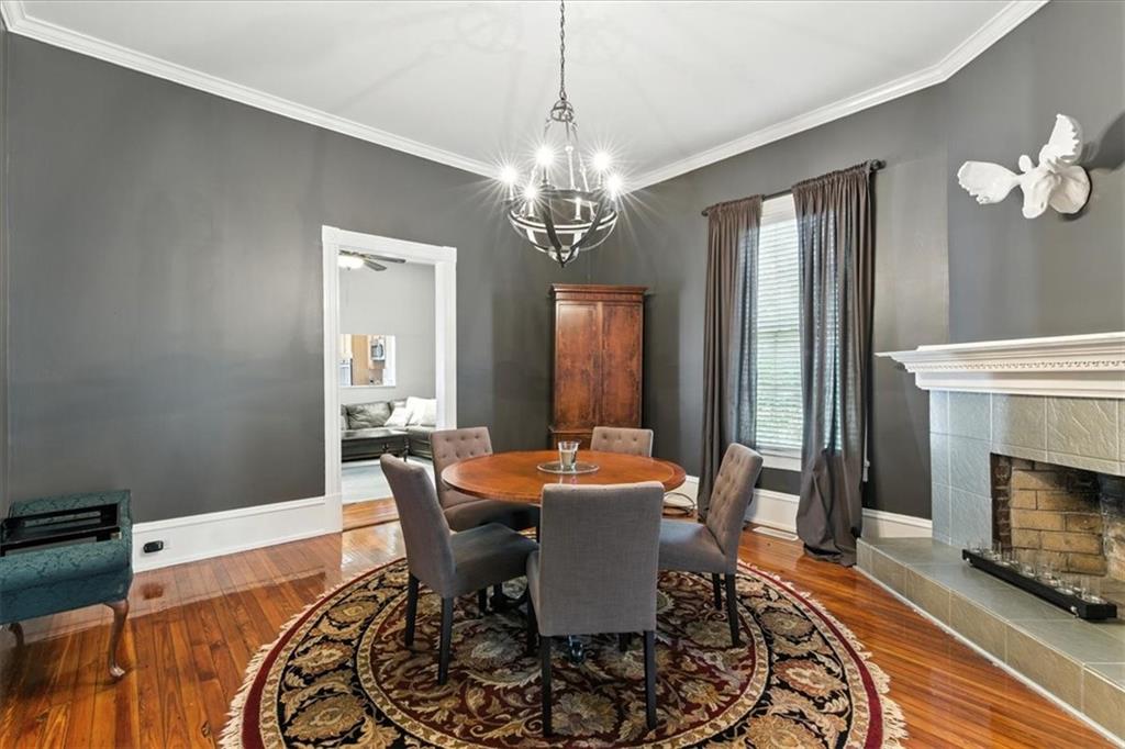 561 Culberson Street SW