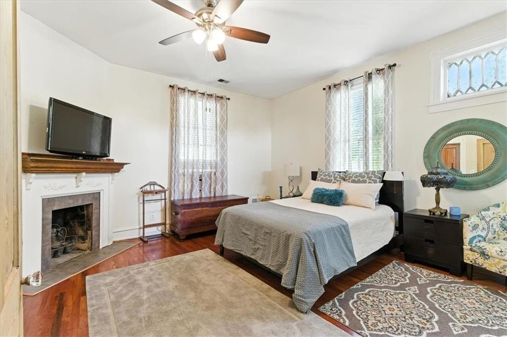 561 Culberson Street SW