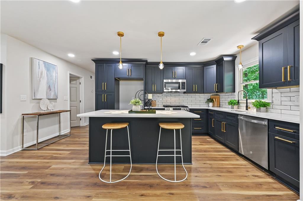 4246 Nora Lane