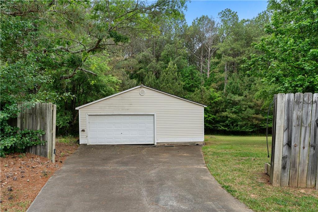 18 Glenmore Drive