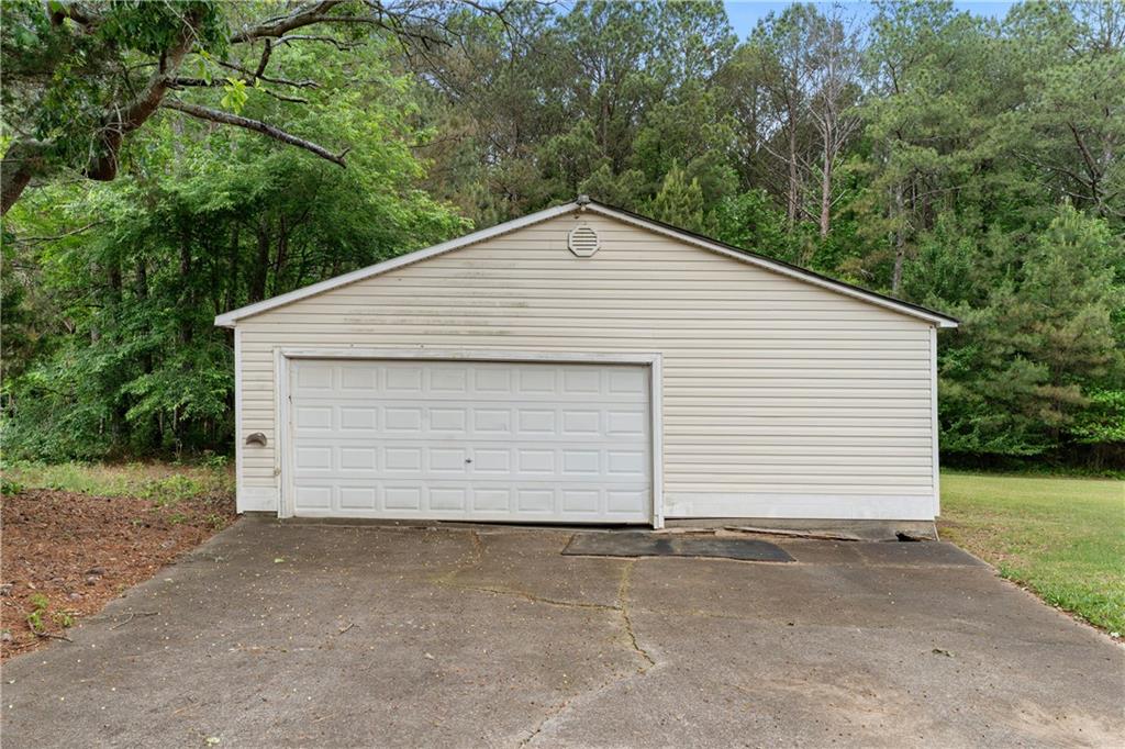 18 Glenmore Drive