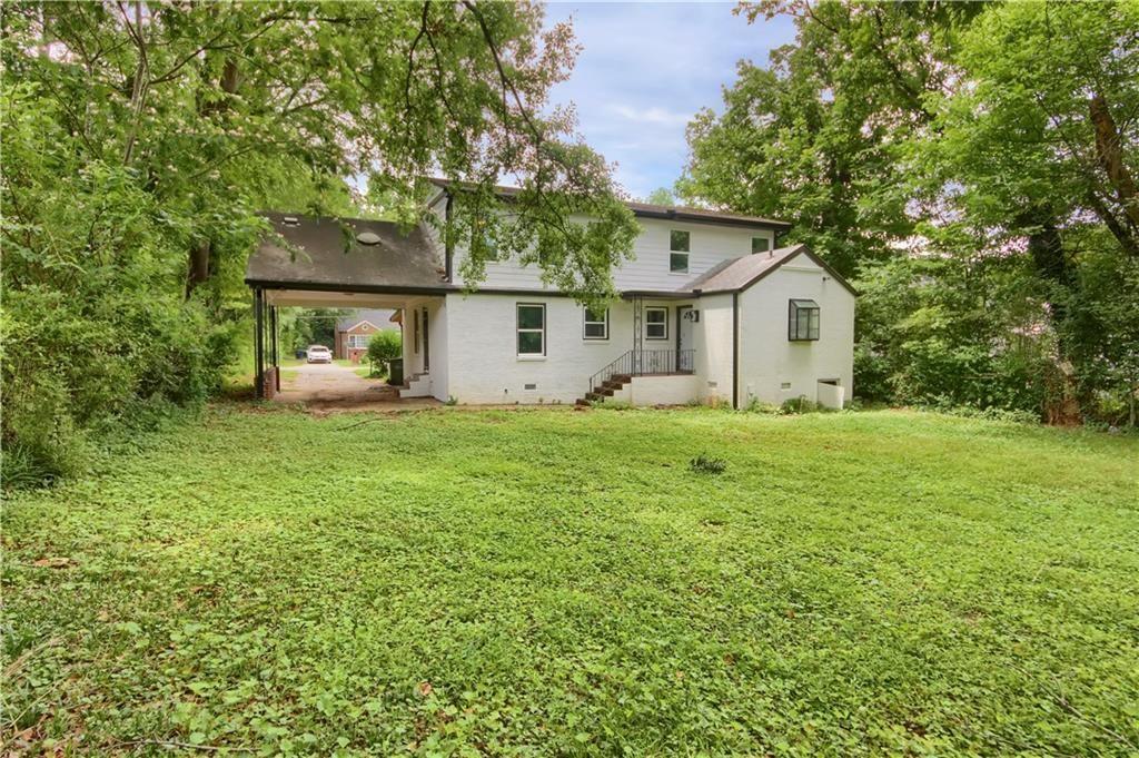 444 Sargent Drive SE
