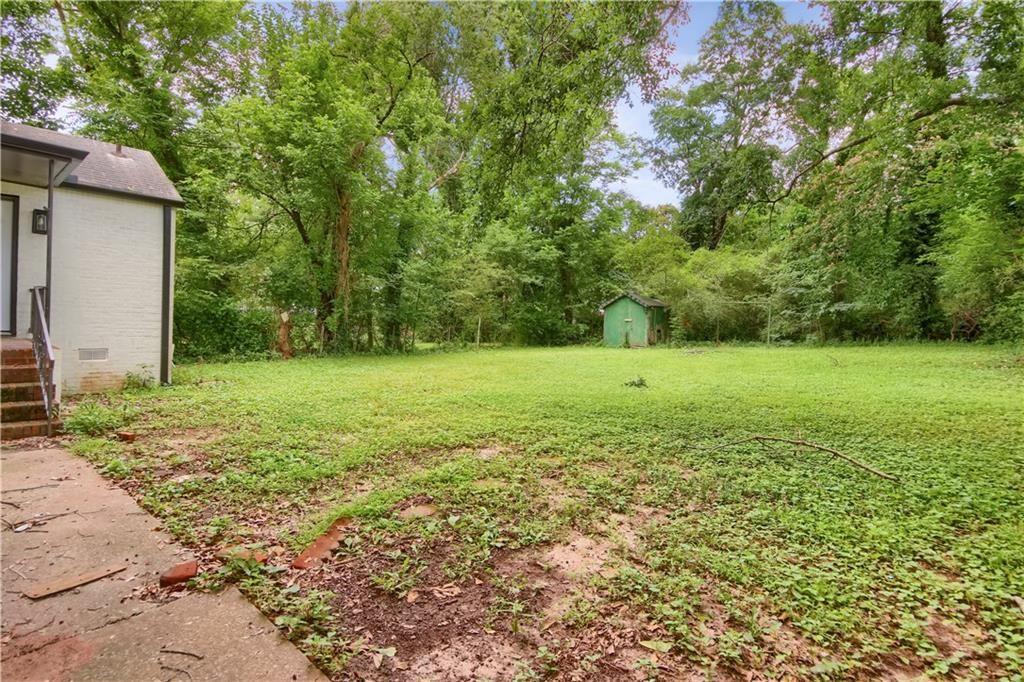 444 Sargent Drive SE