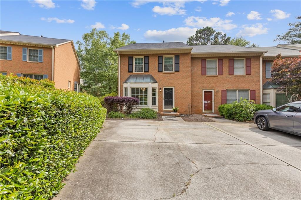 1995 Raleigh Tavern Drive, Roswell, Georgia image 3