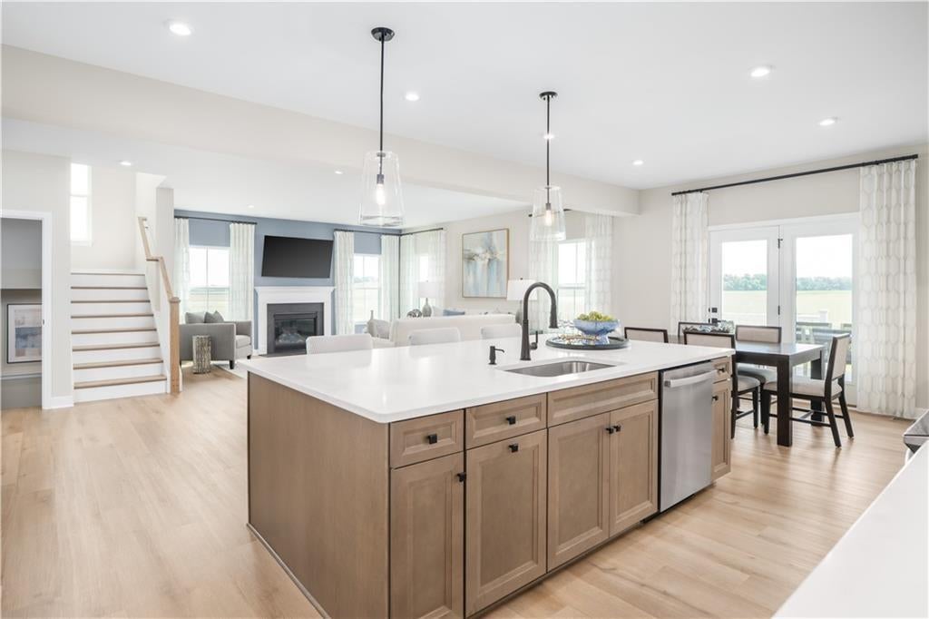 285 Flying Eagle Drive