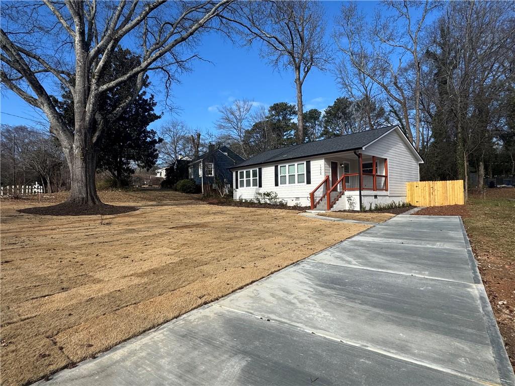 1226 Beechview Drive SE