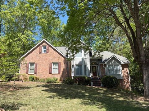 Homes For Sale - 9440 Logan Lane<br/> Douglas County, Douglasville, GA 30135