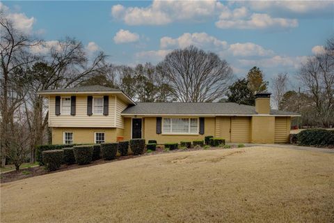 Homes For Sale - 770 Shipp Circle<br/> Conyers, GA 30012