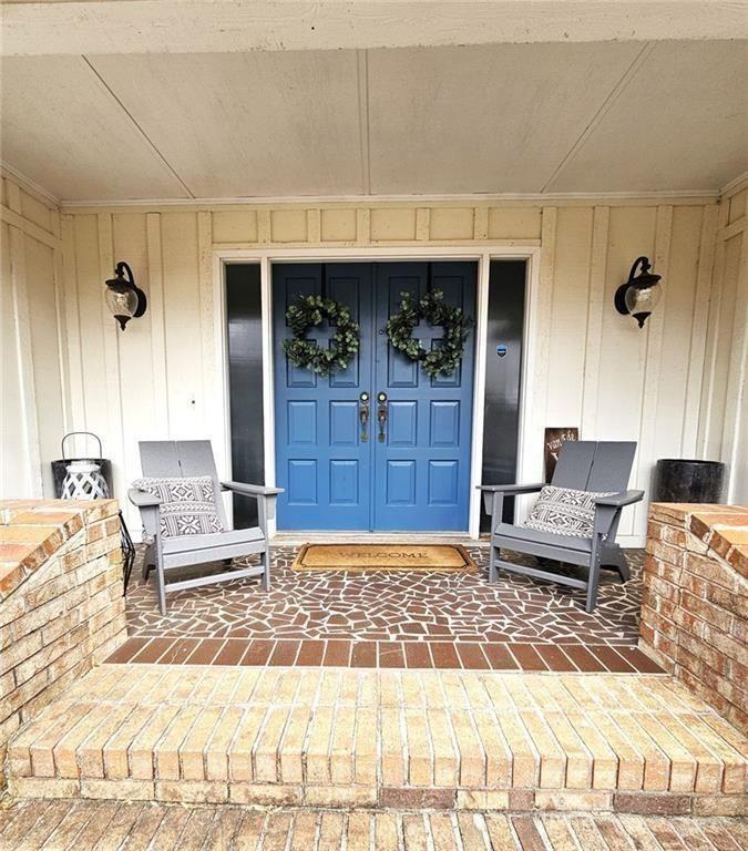 820 Oakhaven Drive