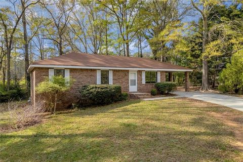 Homes For Sale - 104 W Reese Street<br/> Walton County, Monroe, GA 30655