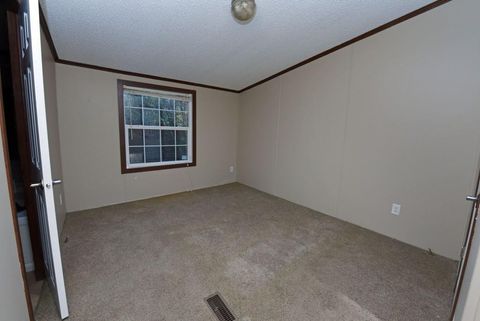 listing image 42