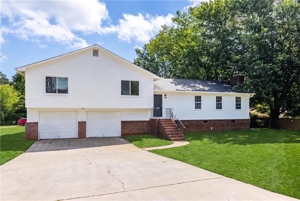 2250 Ridge Forest Drive