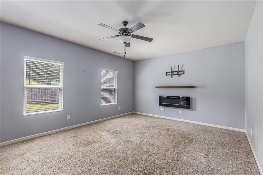27 Autumn Canyon Path SE