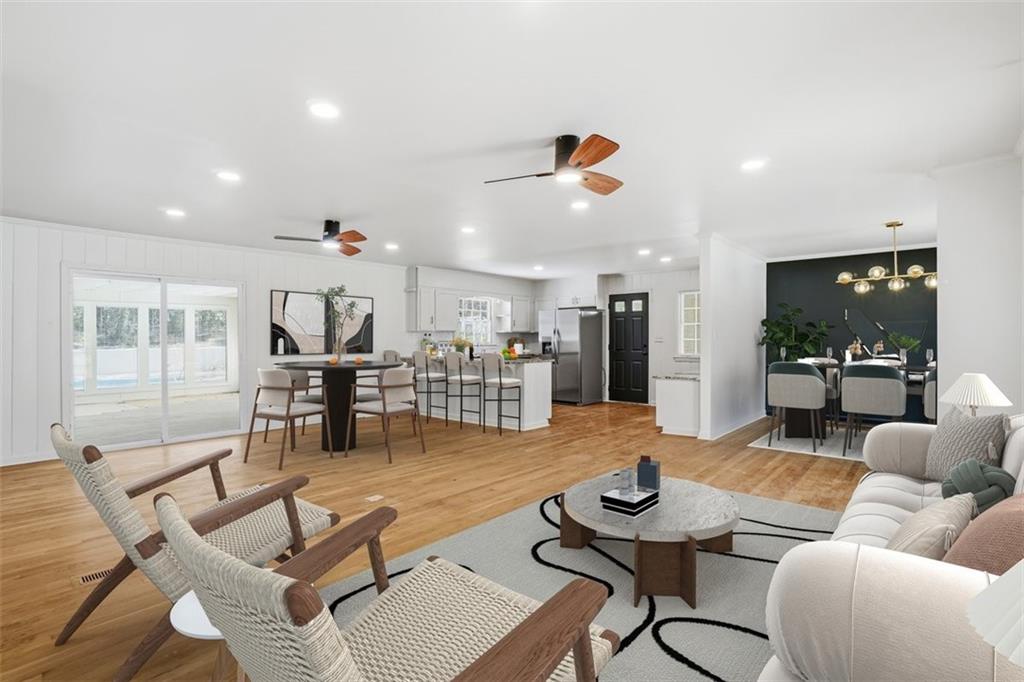 1006 Burnt Hickory Drive SW