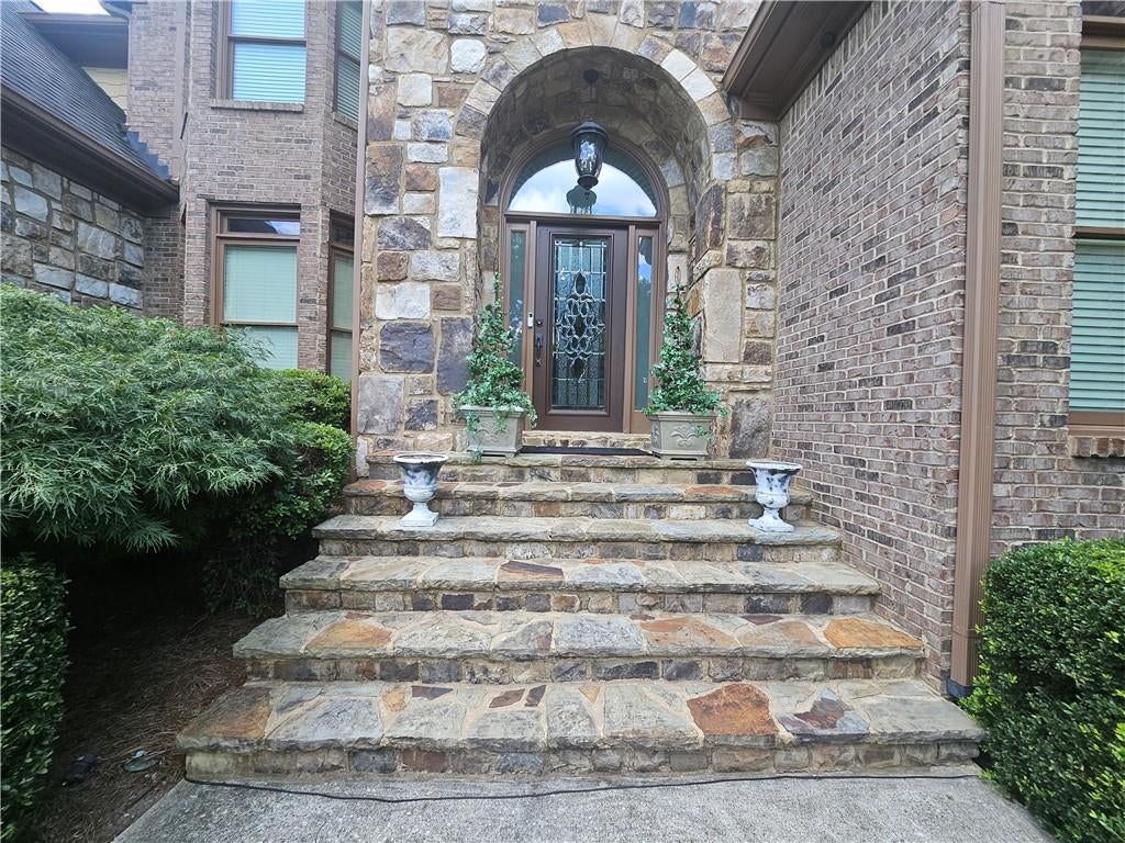 930 Chateau Forest Road