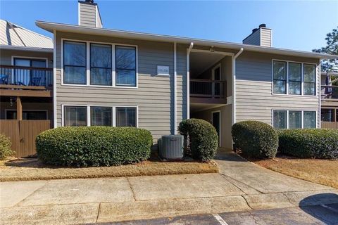 319 Park Ridge Circle Marietta GA 30068