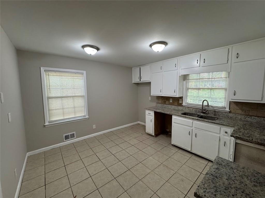 5183 Mccarter Court, Stone Mountain, Georgia image 7